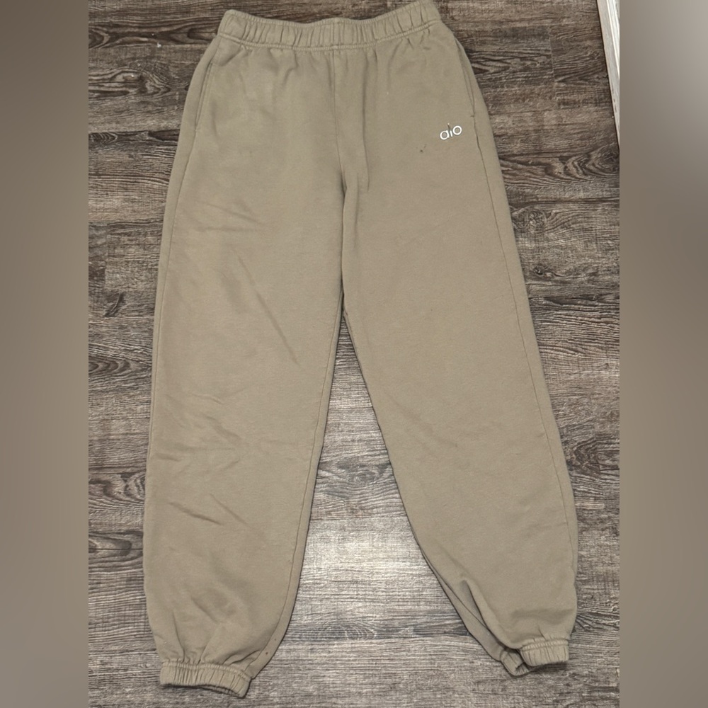 ALO Yoga Accolade Joggers